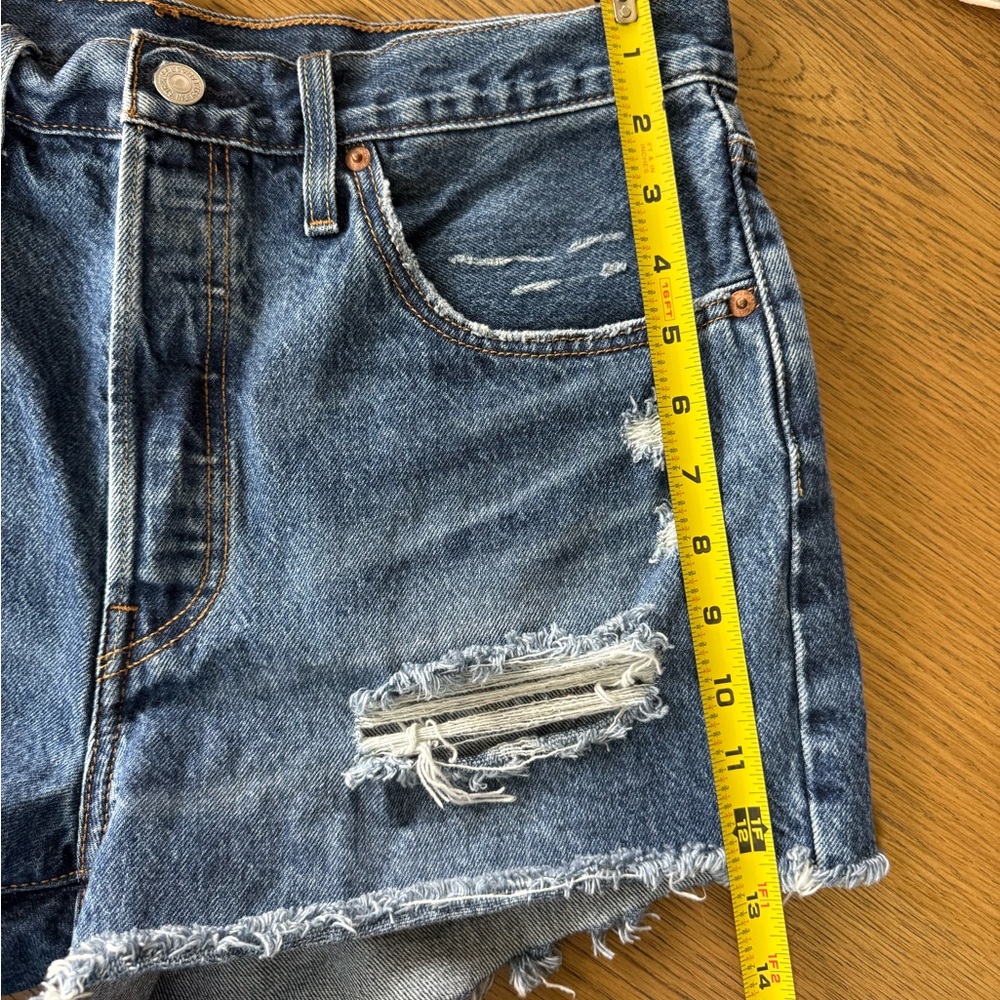 Levi's 501 Distressed Dark Blue Denim Cutoff Shorts - Picture 6 of 6